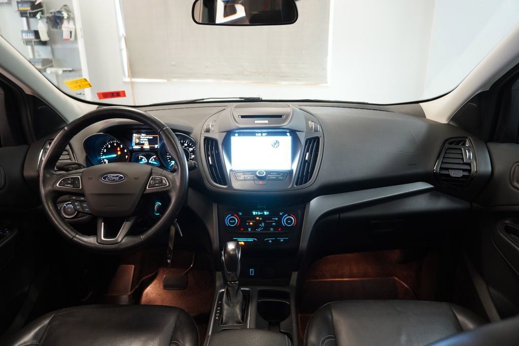 Used 2018 Ford Escape SEL image 20