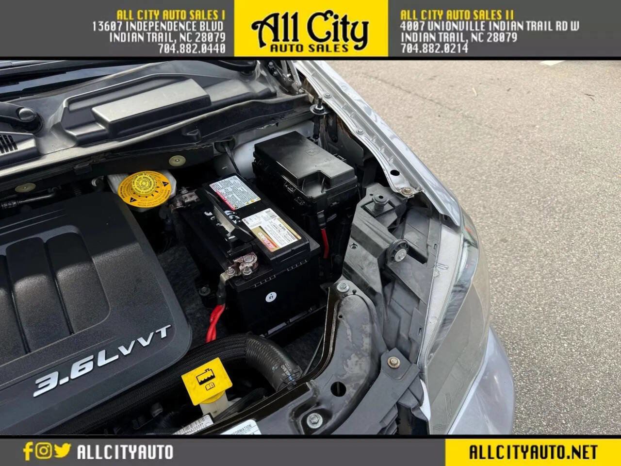 Used 2018 Dodge Grand Caravan SE FWD image 38