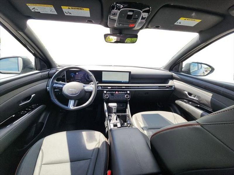 New 2025 Hyundai Santa Cruz Limited image 15