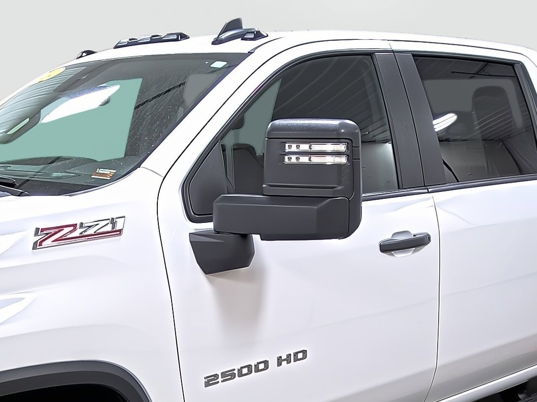 Used 2024 Chevrolet Silverado 2500 Custom w/ Custom Convenience Package image 8