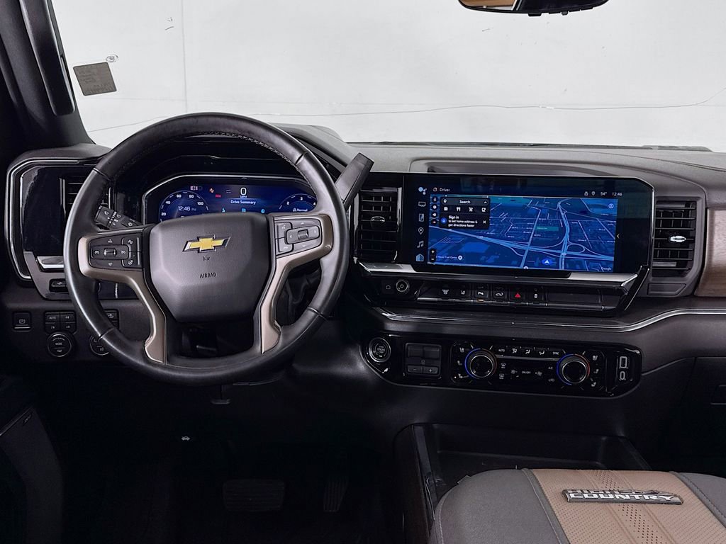 Used 2024 Chevrolet Silverado 3500 High Country w/ High Country Premium Package AWD/4WD image 13