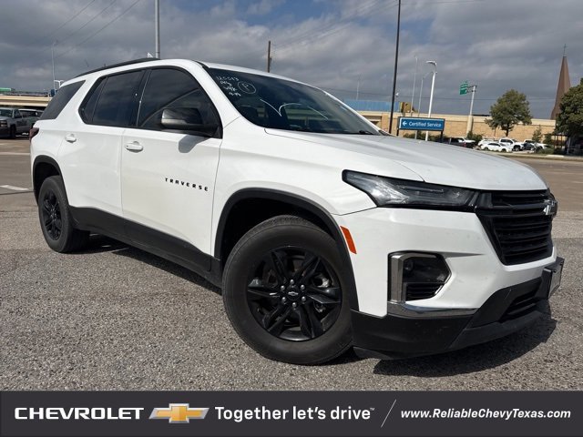 Used 2022 Chevrolet Traverse LS w/ Midnight/Sport Edition