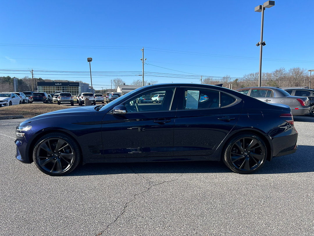 Used 2023 Genesis G70 2.0T w/ Sport Prestige Package image 2