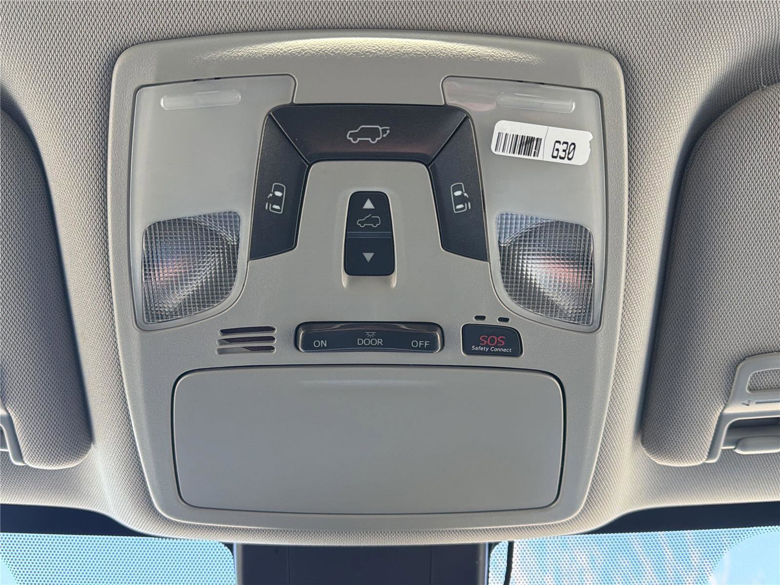 Used 2020 Toyota Sienna XLE FWD image 5