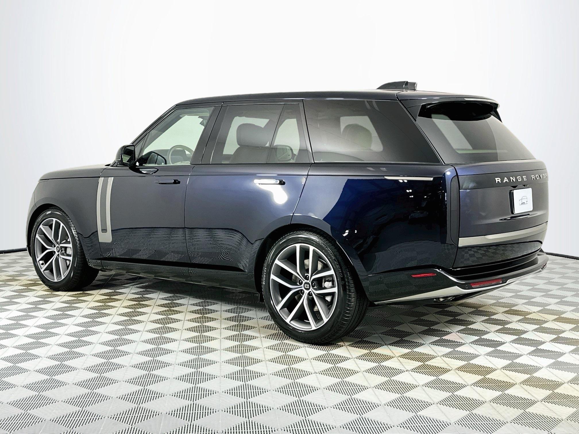New 2027 Land Rover Range Rover SE AWD/4WD image 7