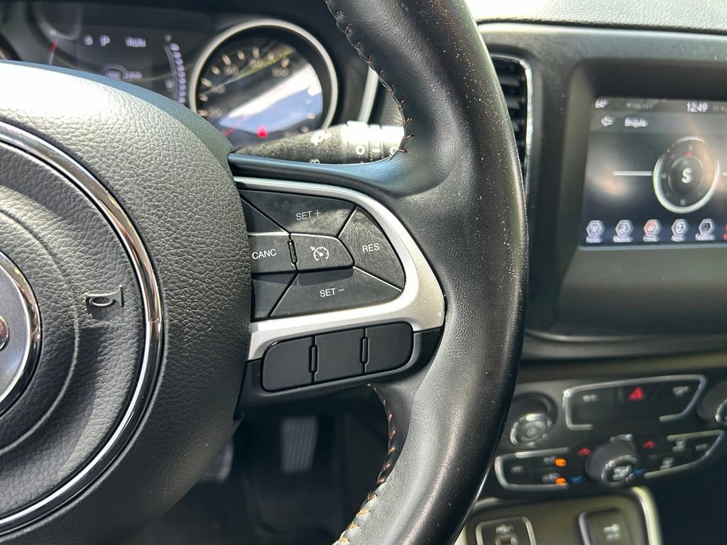 Certified 2020 Jeep Compass Latitude FWD image 22