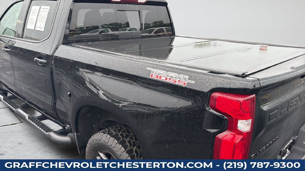 Used 2021 Chevrolet Silverado 1500 LT Trail Boss w/ Convenience Package II AWD/4WD image 28