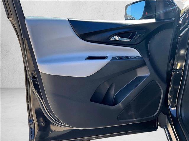 Used 2022 Chevrolet Equinox LS image 14