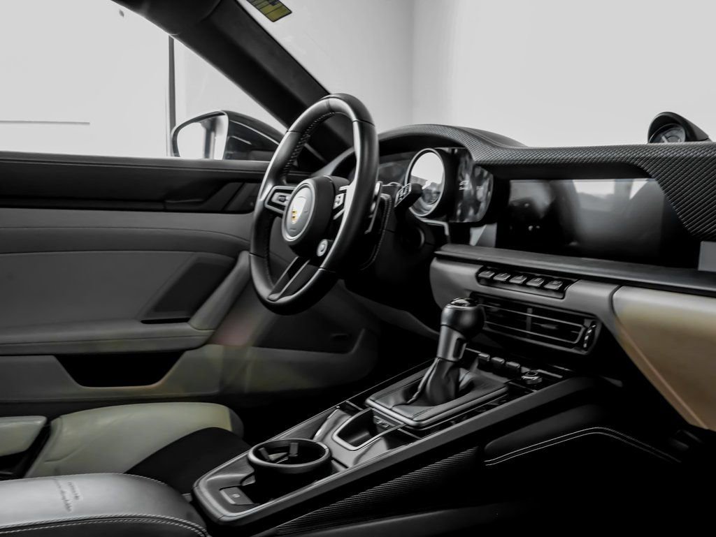 Certified 2022 Porsche 911 GT3 image 30