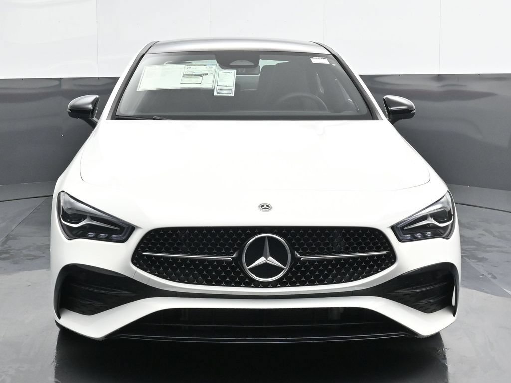 Used 2025 Mercedes-Benz CLA 250 4MATIC image 4