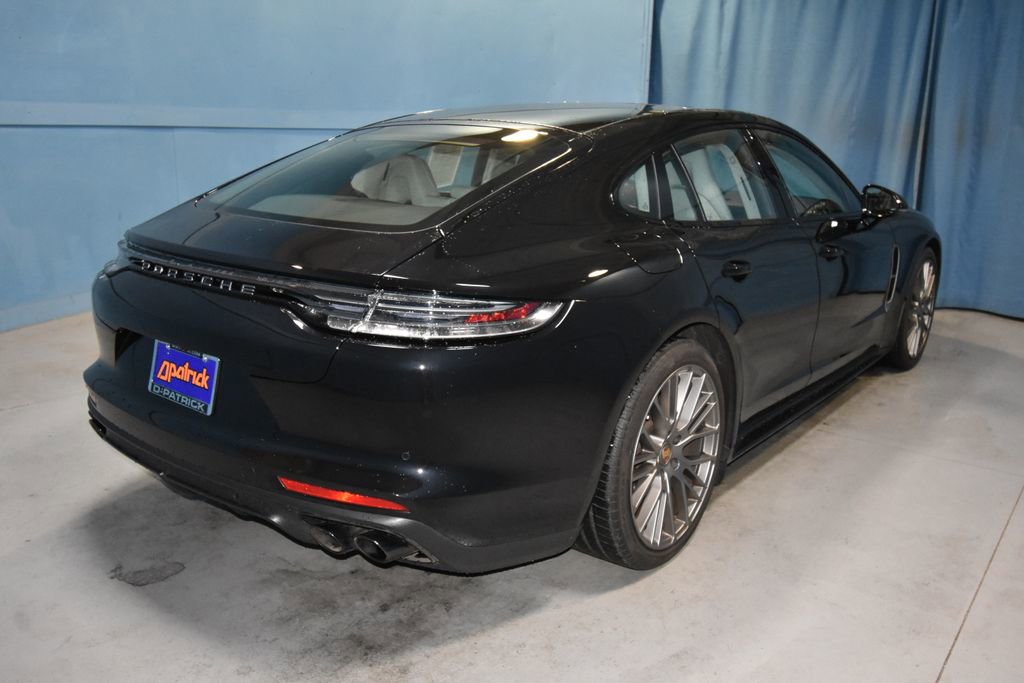 Used 2023 Porsche Panamera 4 Platinum Edition image 27