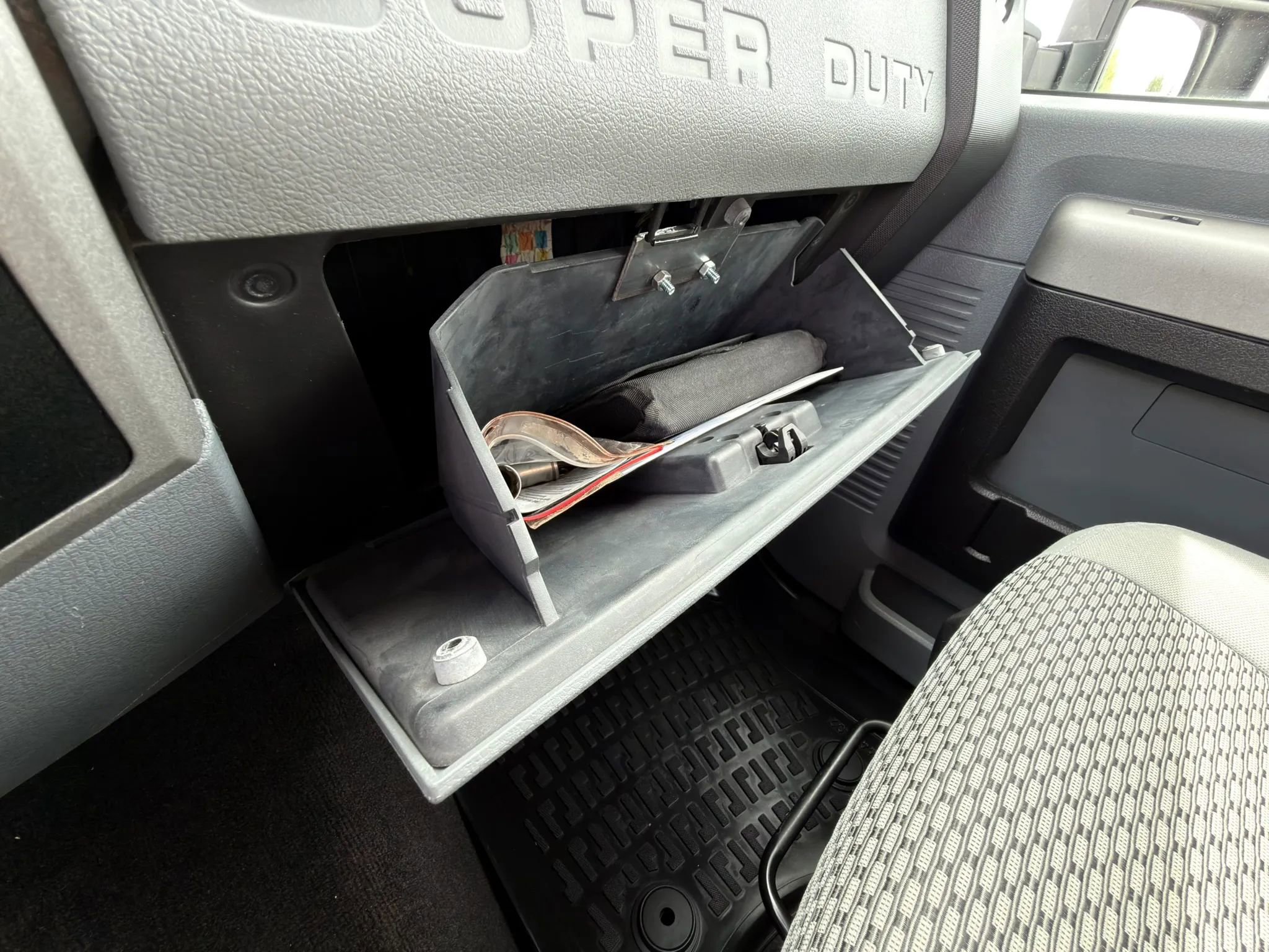 Used 2016 Ford F350 XLT w/ XLT Premium Package AWD/4WD image 27