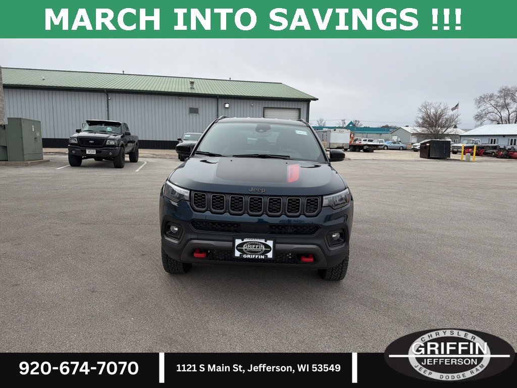 New 2026 Jeep Compass Trailhawk image 3