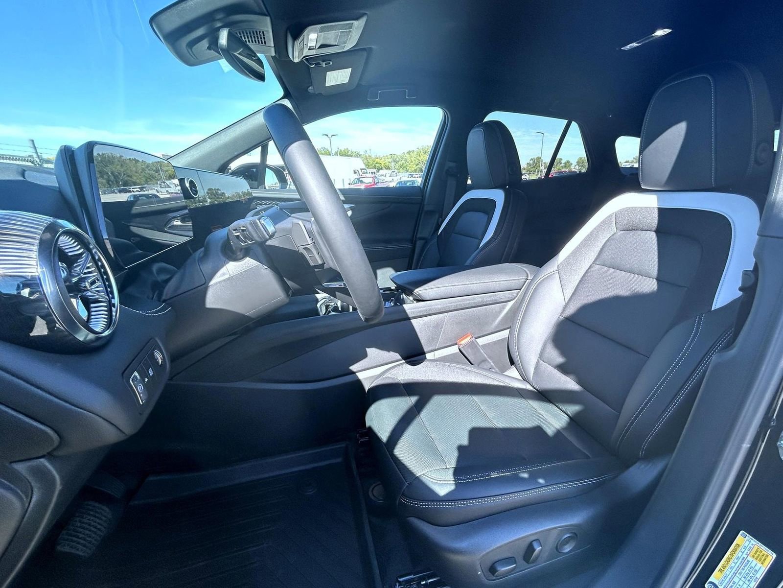 New 2026 Chevrolet Blazer EV LT image 10