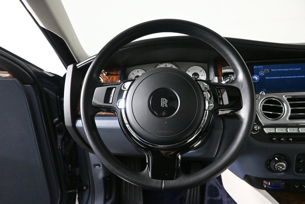 Used 2010 Rolls-Royce Ghost image 2