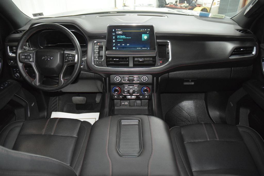 Used 2024 Chevrolet Tahoe RST w/ Luxury Package AWD/4WD image 31