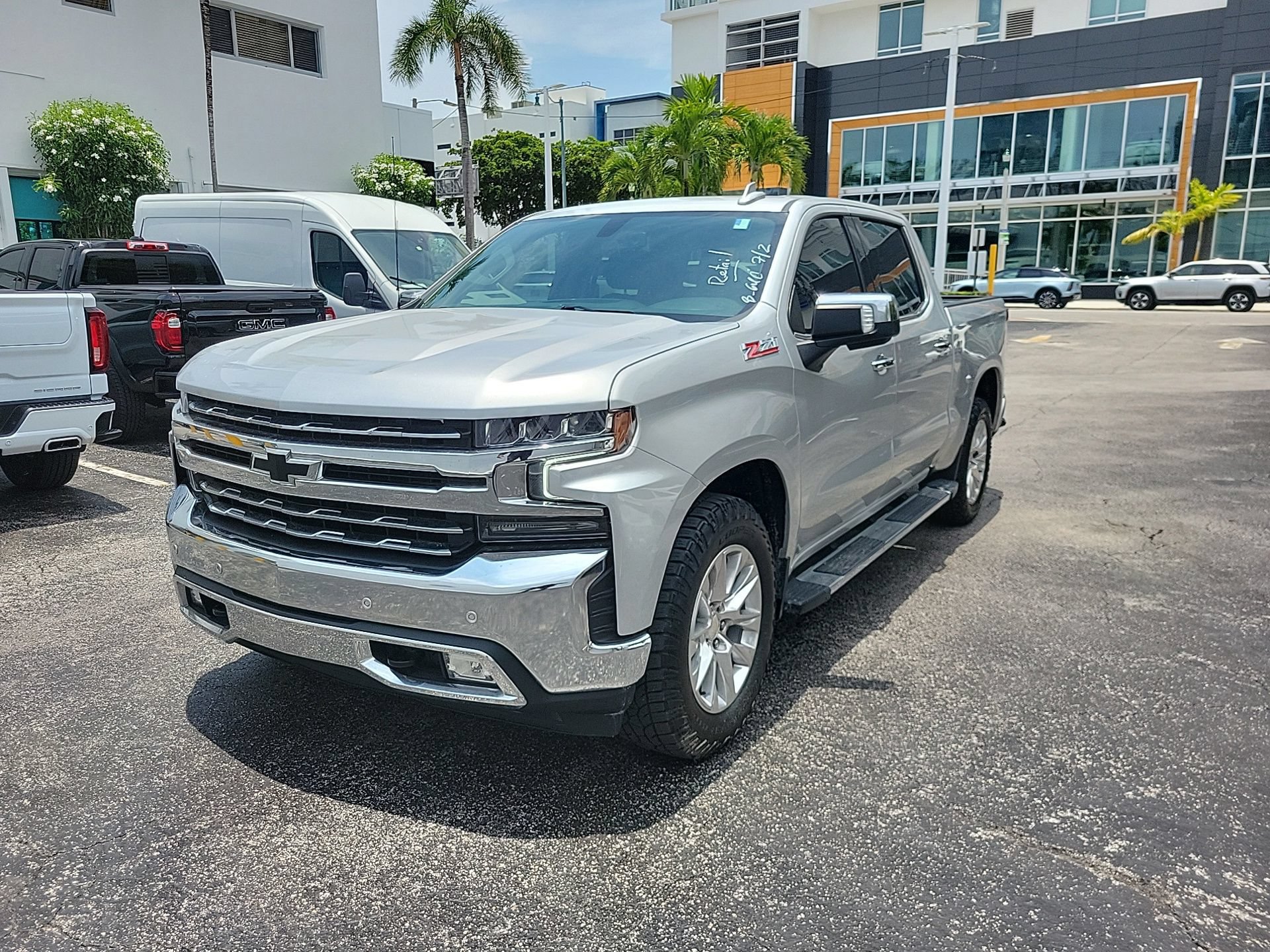 Used 2021 Chevrolet Silverado 1500 LTZ w/ Z71 Off-Road Package AWD/4WD image 2