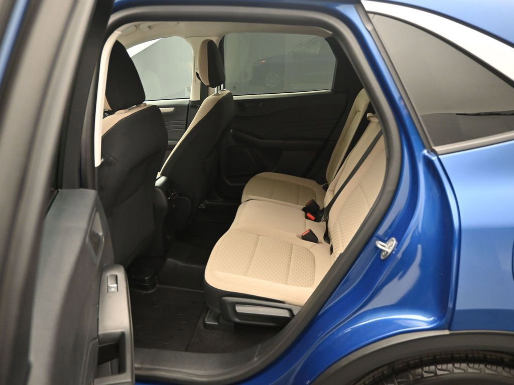 Used 2022 Ford Escape SE w/ Convenience Package FWD image 20