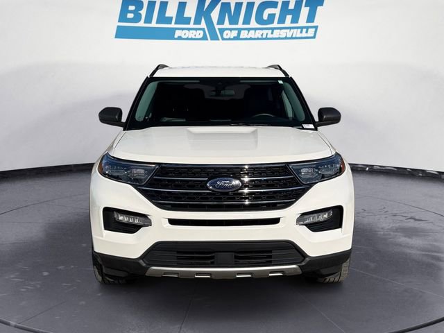 Used 2023 Ford Explorer XLT w/ Equipment Group 202A image 8