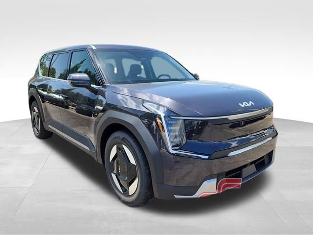 New 2026 Kia EV9 Light