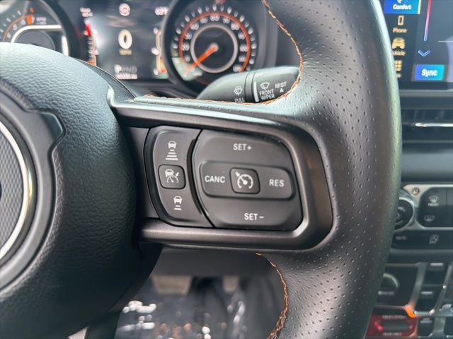 Used 2024 Jeep Gladiator Mojave w/ Convenience Group image 23