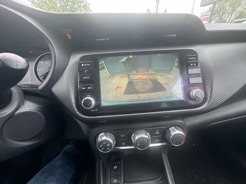Used 2023 Nissan Kicks SV FWD image 12