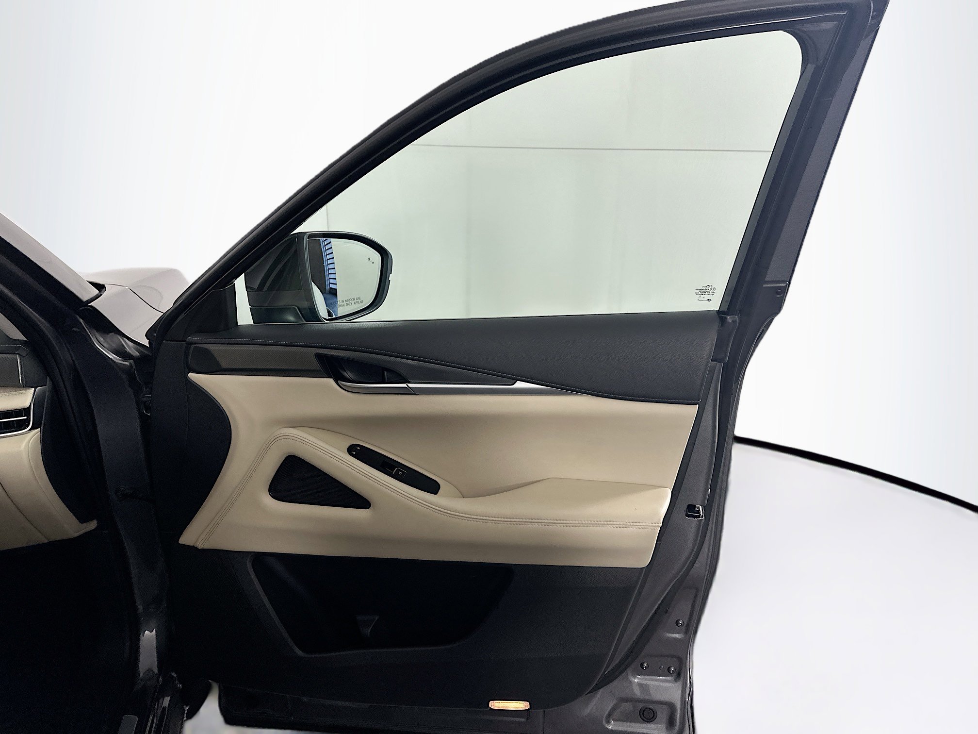 Used 2023 INFINITI QX60 Luxe w/ Cargo Package image 35