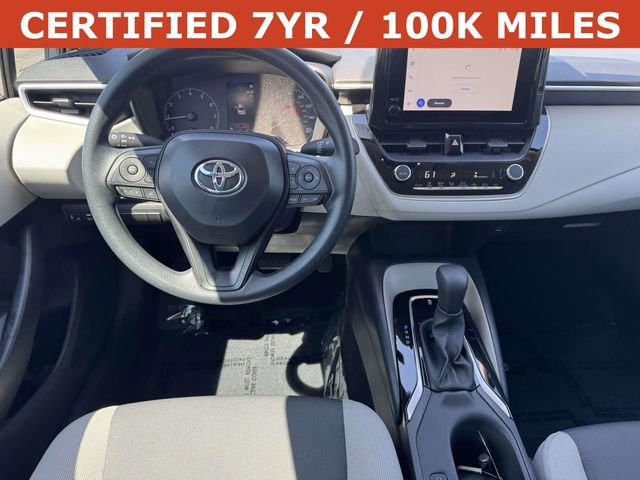 Used 2025 Toyota Corolla LE w/ Convenience Package image 14