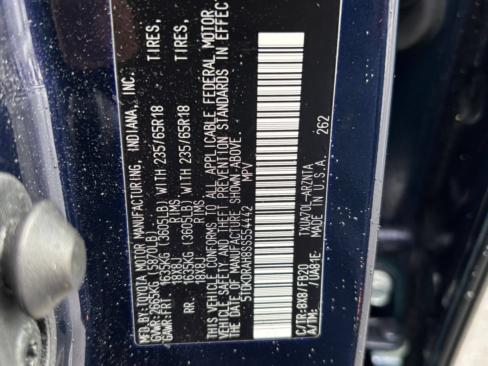 Used 2025 Toyota Highlander LE FWD image 27