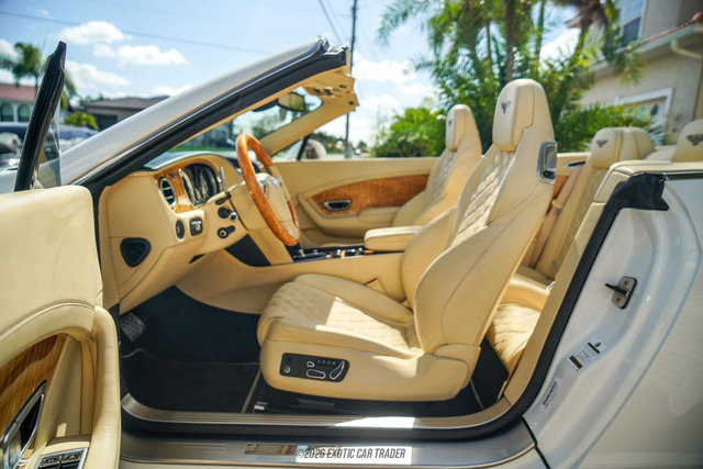 Used 2016 Bentley Continental GT image 43