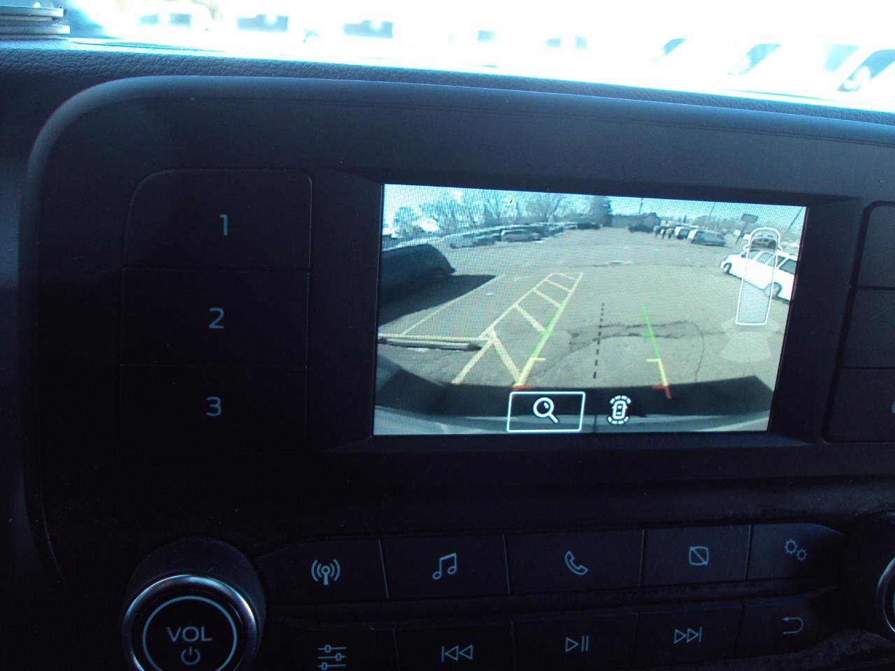 Used 2023 Ford Transit 250 Medium Roof AWD w/ Load Area Protection Package image 19