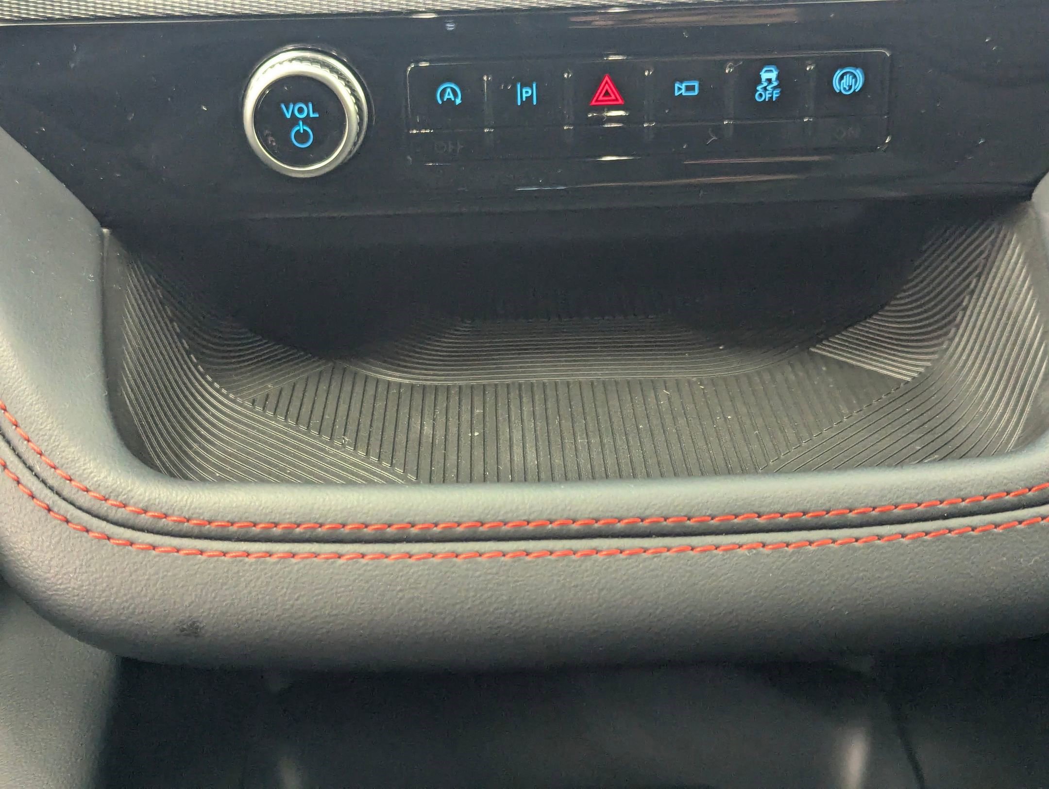 New 2026 Ford Explorer ST-Line w/ ST-Line Street Pack image 28