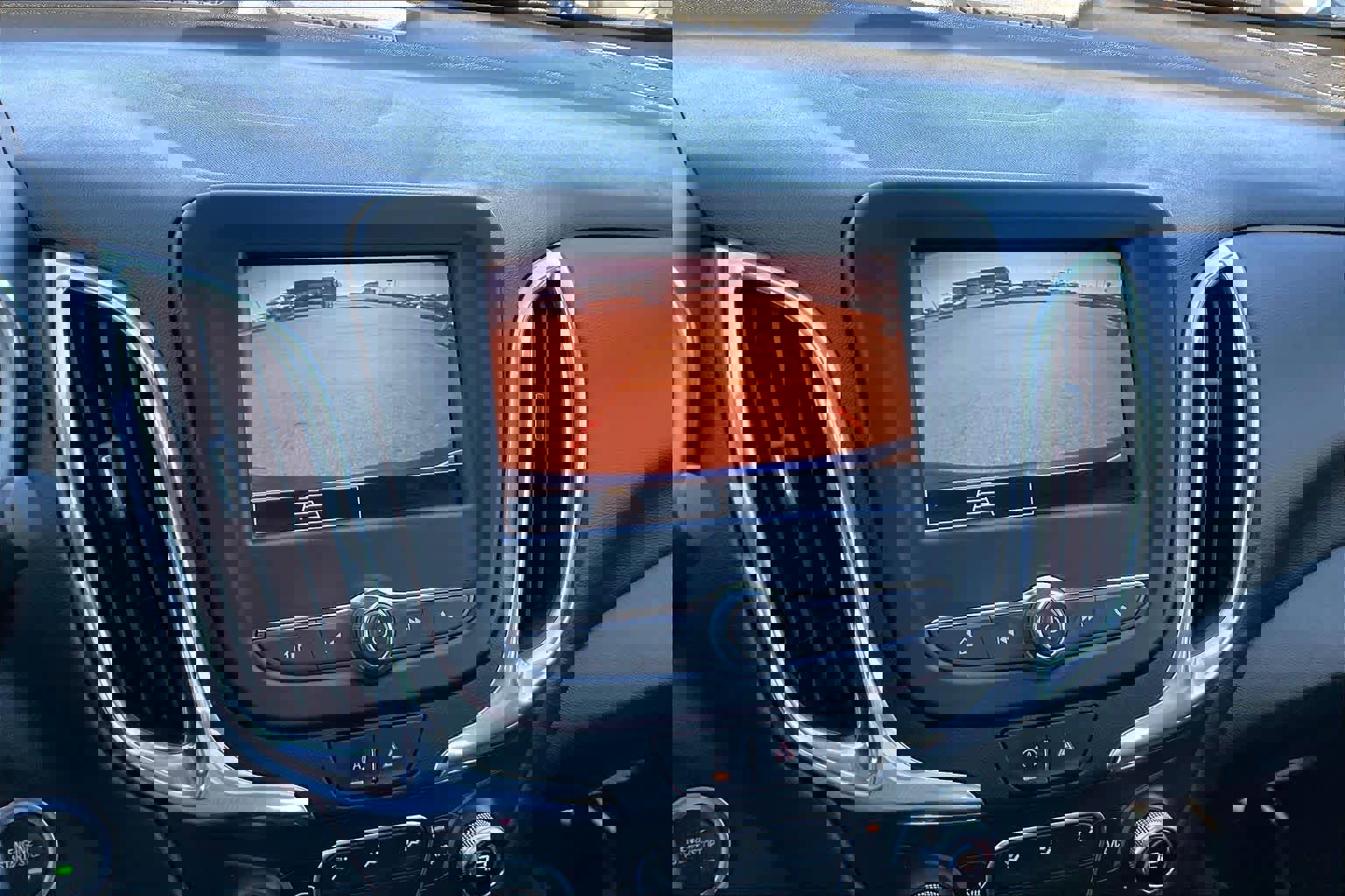 Used 2022 Chevrolet Equinox LT image 26