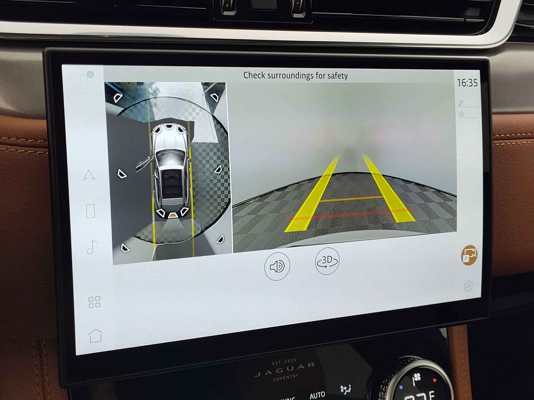 Used 2026 Jaguar F-PACE R-Dynamic S image 24