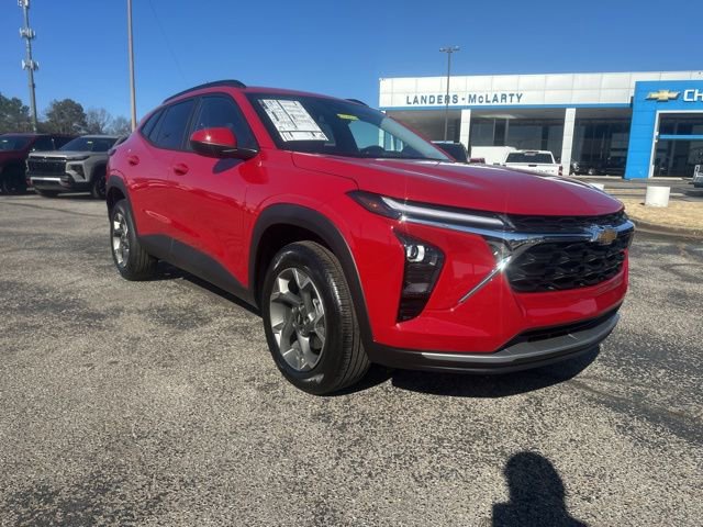 New 2026 Chevrolet Trax LT w/ Driver Confidence Package