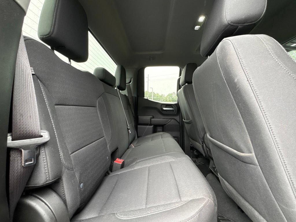 Used 2025 Chevrolet Silverado 1500 Custom AWD/4WD image 15
