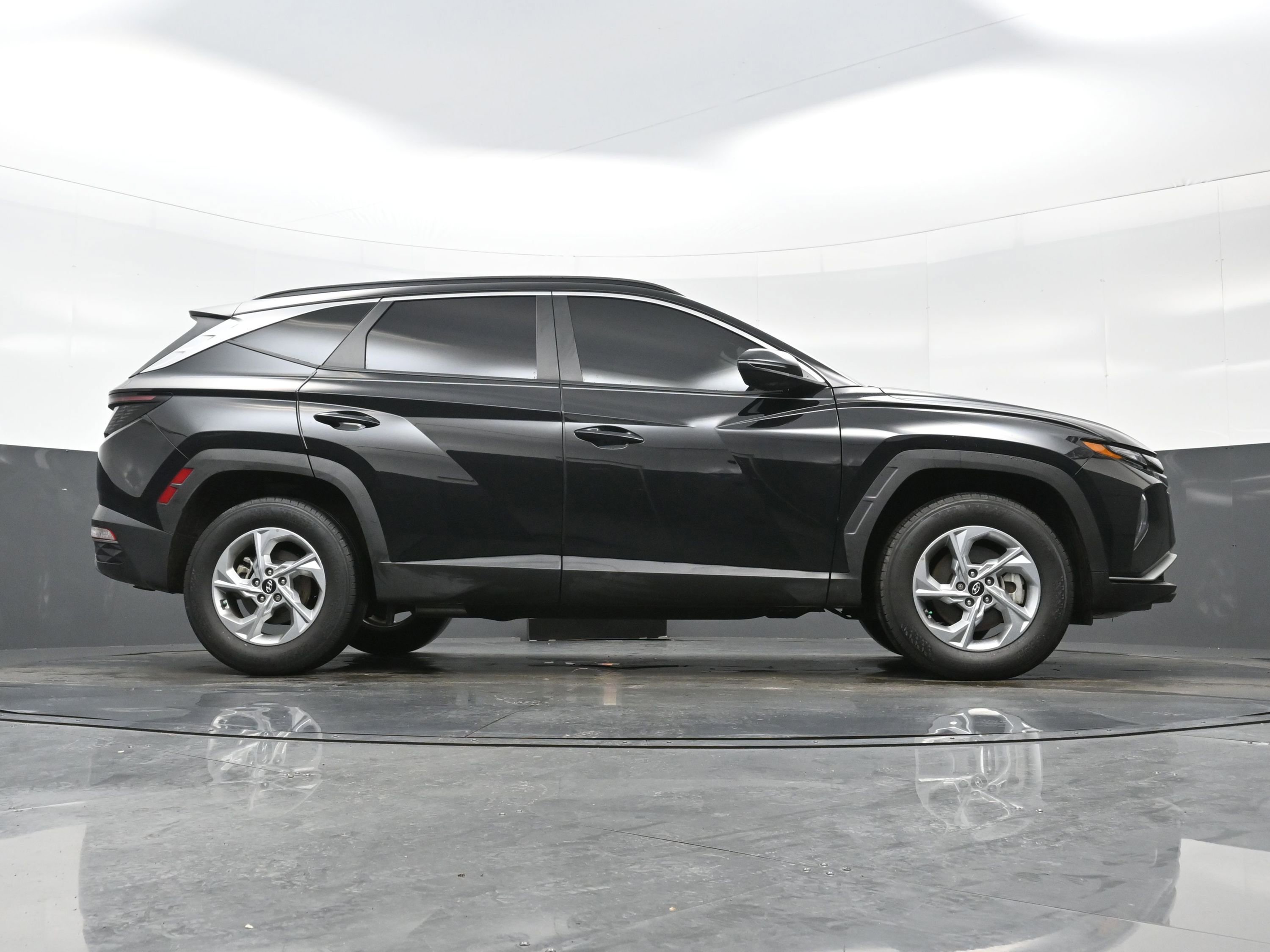 Used 2023 Hyundai Tucson SEL image 32