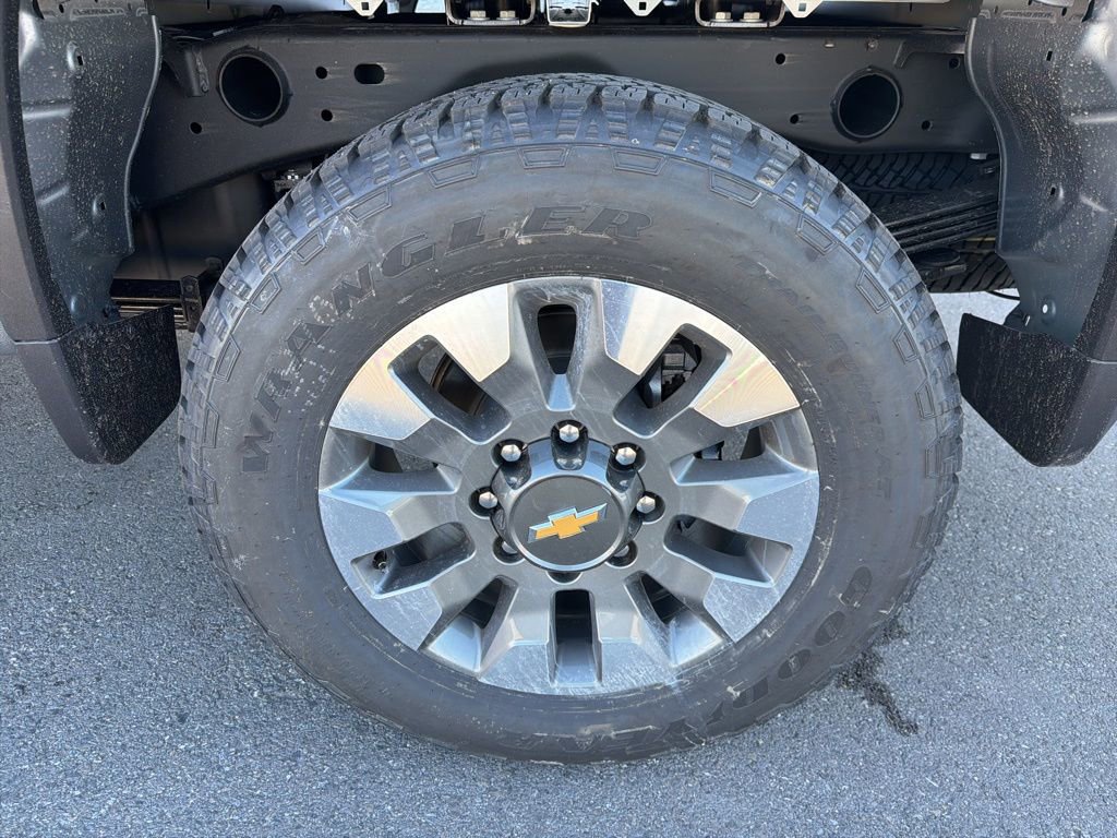 New 2026 Chevrolet Silverado 2500 Custom w/ Custom Value Package image 33