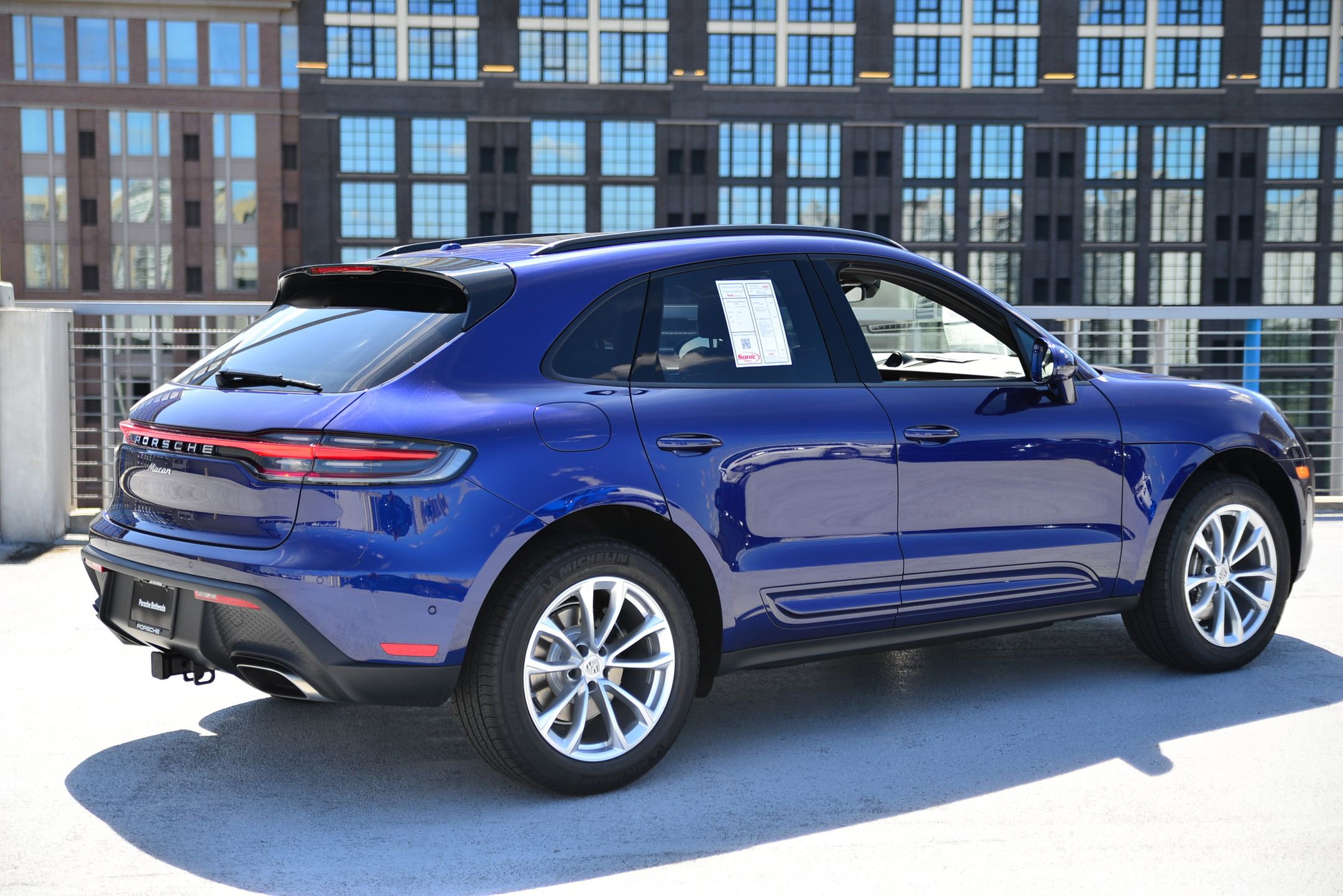 Certified 2026 Porsche Macan image 9