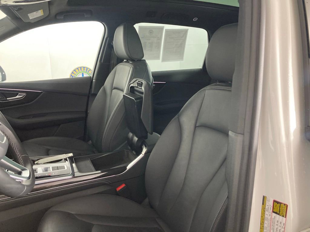 Used 2025 Audi Q7 3.0T Premium Plus image 9