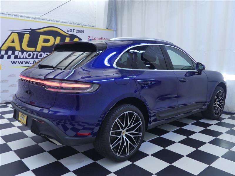 Used 2023 Porsche Macan AWD/4WD image 6