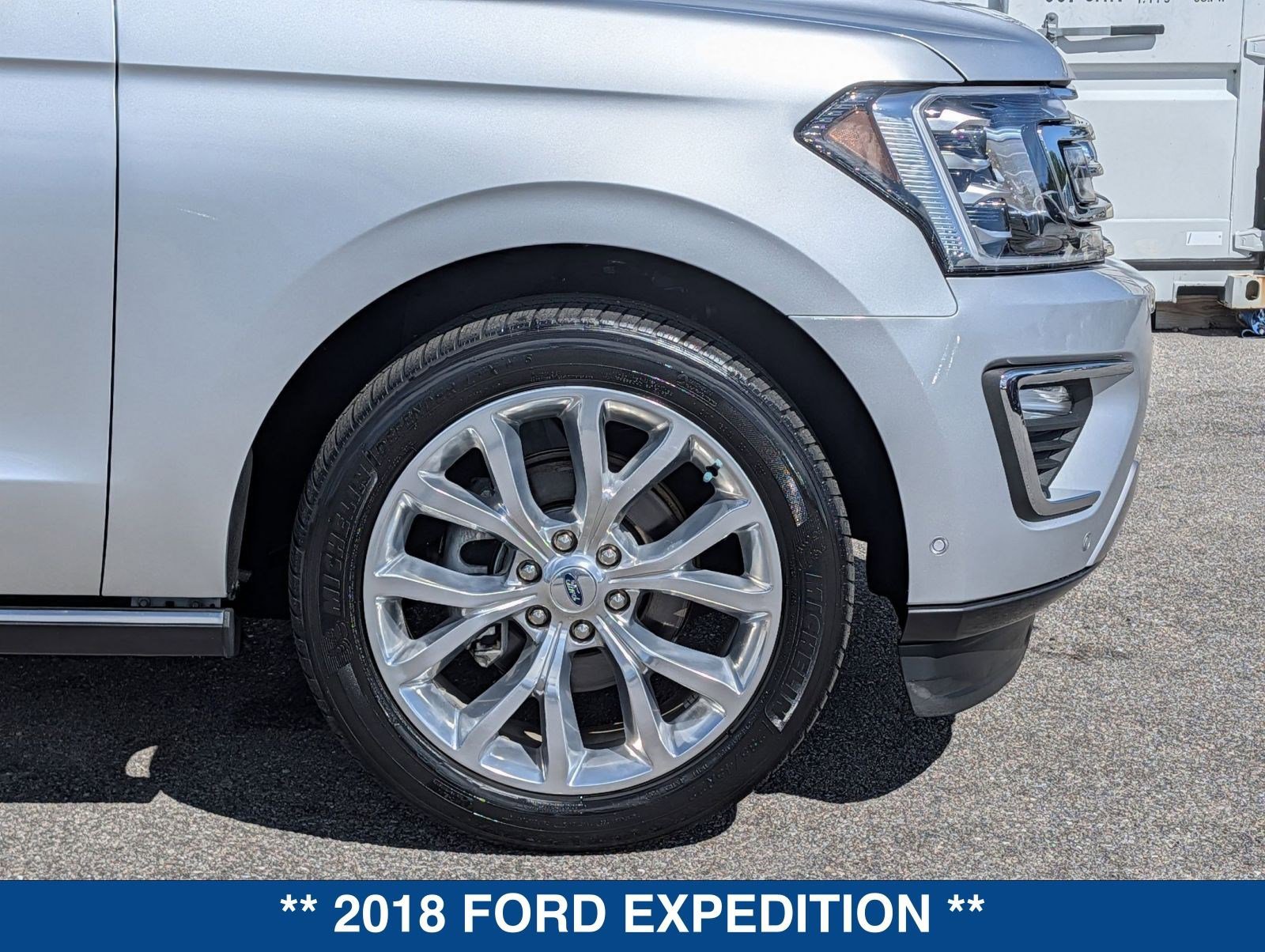 Used 2018 Ford Expedition Limited w/ Equipment Group 302A image 11