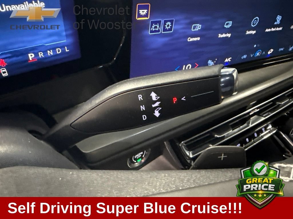 New 2026 Chevrolet Traverse LT w/ Enhanced Driving Package FWD image 11