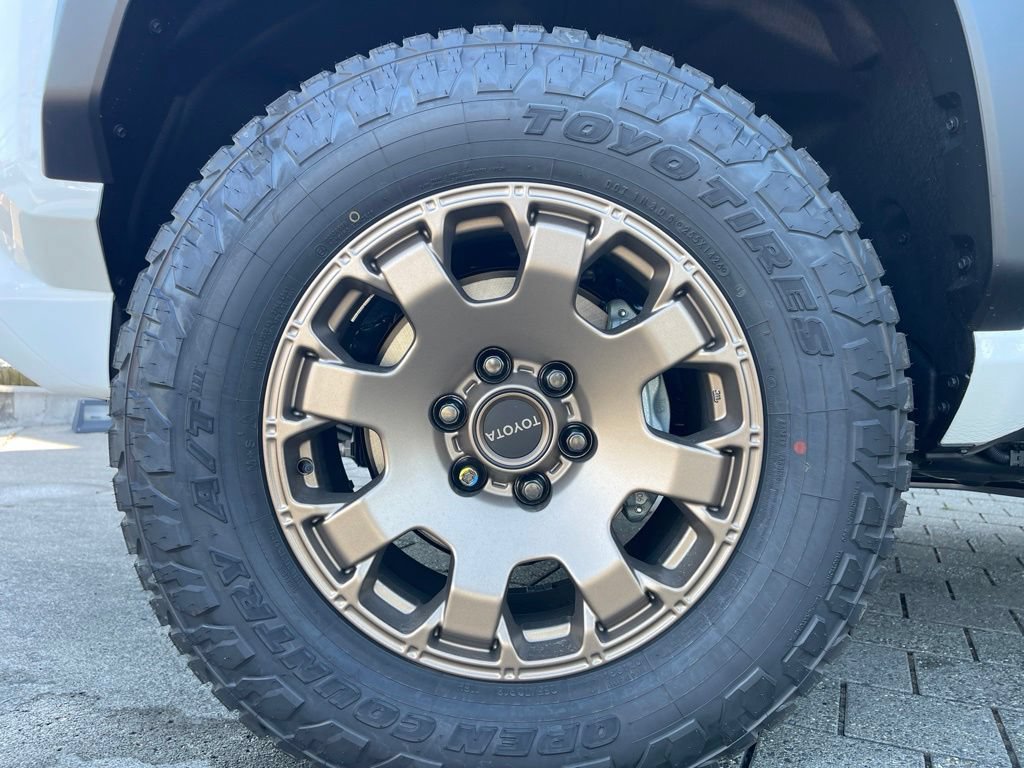 New 2026 Toyota 4Runner Trailhunter AWD/4WD image 11