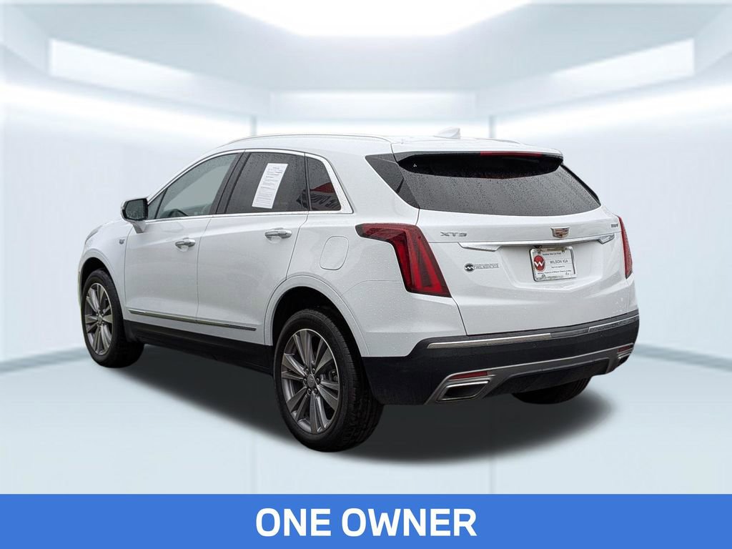 Used 2024 Cadillac XT5 Premium Luxury FWD image 2
