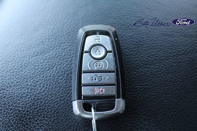 Used 2019 Ford F150 Lariat w/ Equipment Group 502A Luxury AWD/4WD image 27