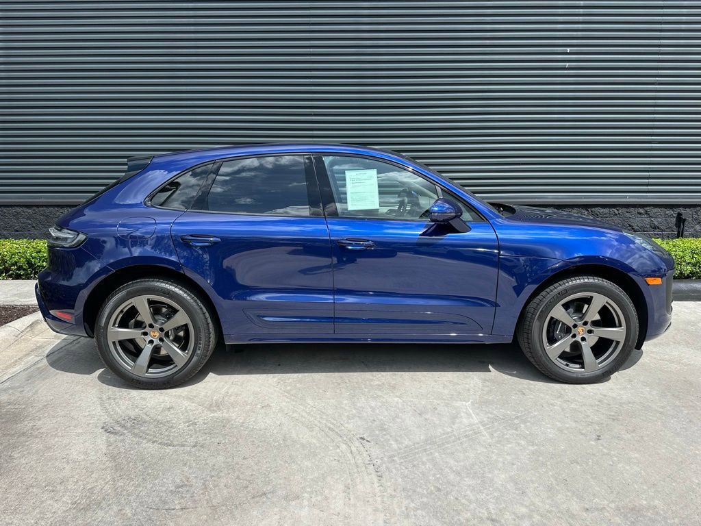 Certified 2026 Porsche Macan Turbo AWD/4WD image 10