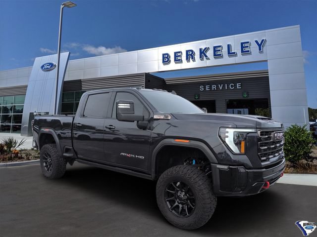 Used 2025 GMC Sierra 2500 AT4X AWD/4WD image 1