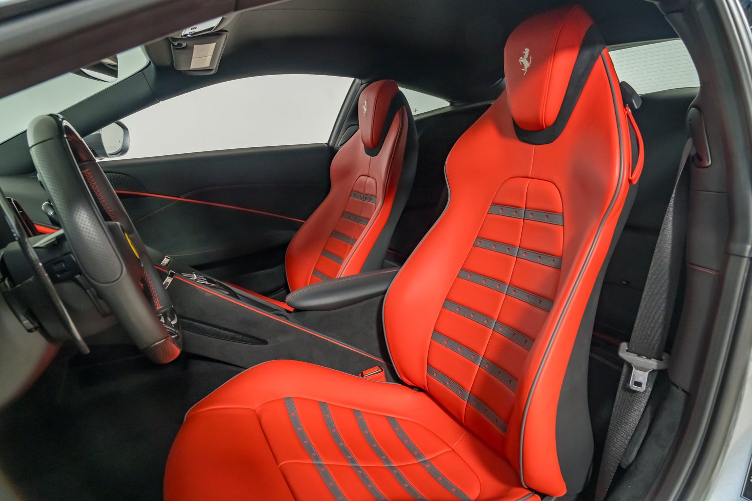 Used 2022 Ferrari Roma RWD image 23