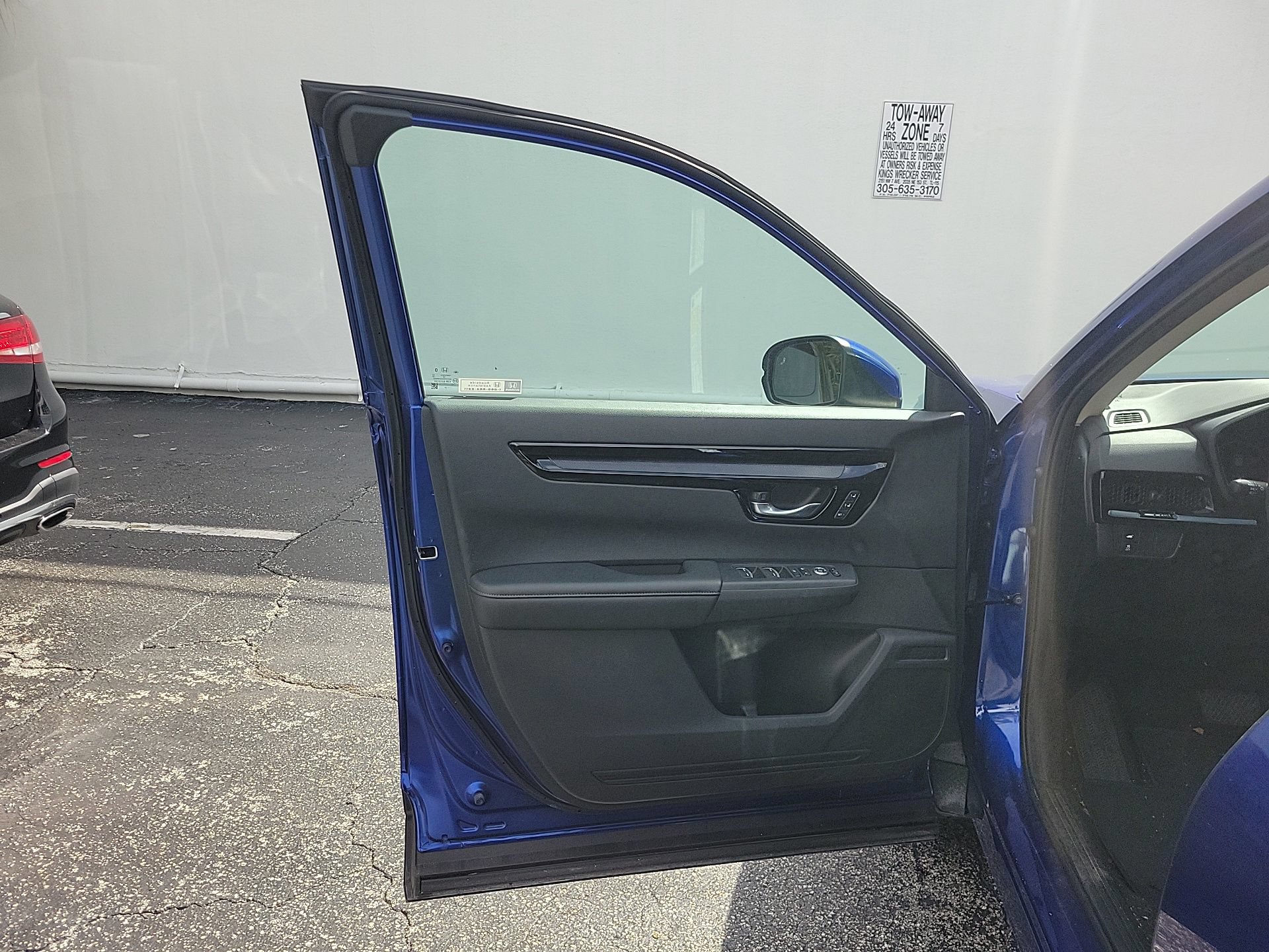 Used 2024 Honda CR-V EX-L image 17